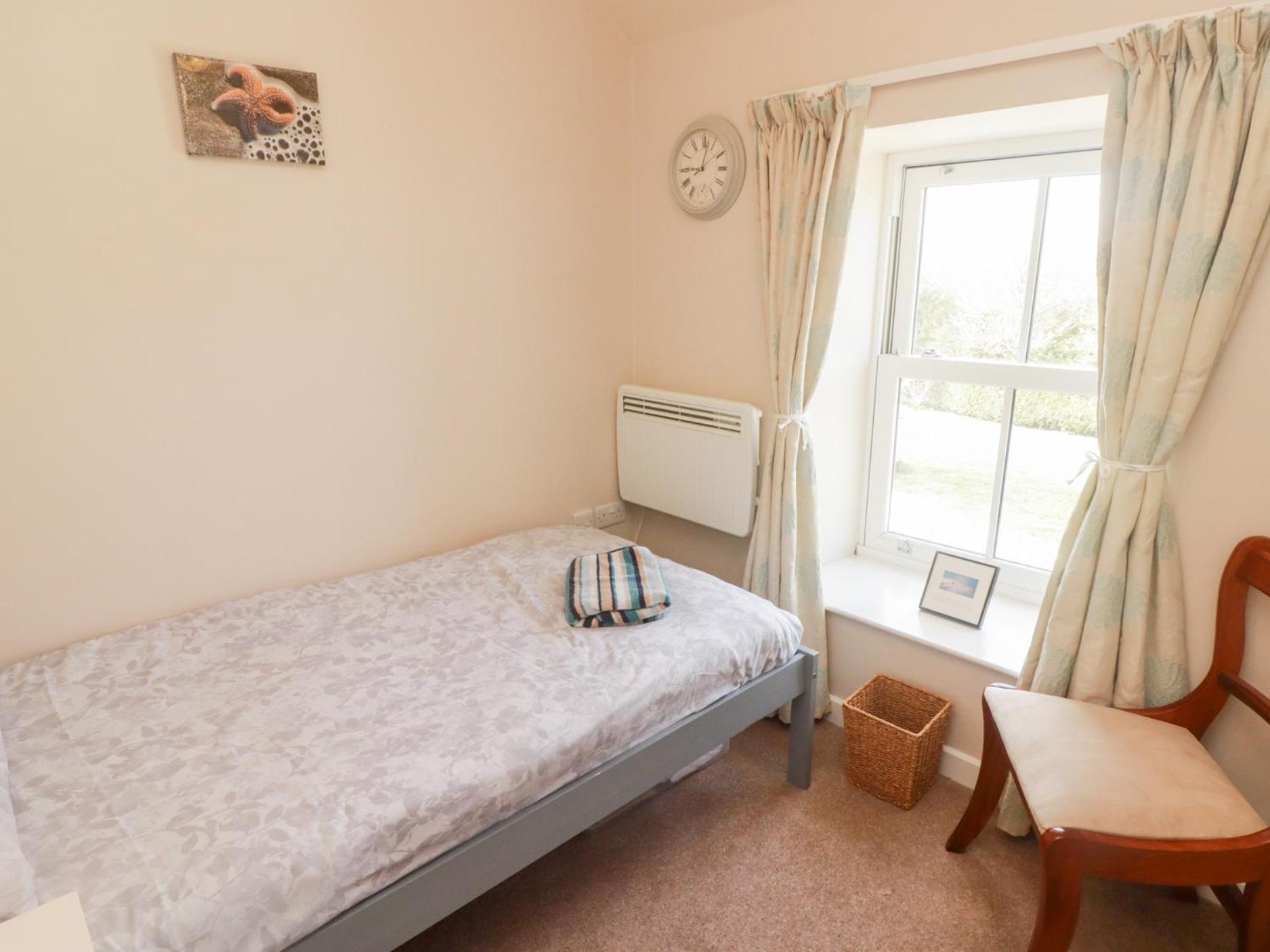 Daffodil Apartment Тенби Экстерьер фото